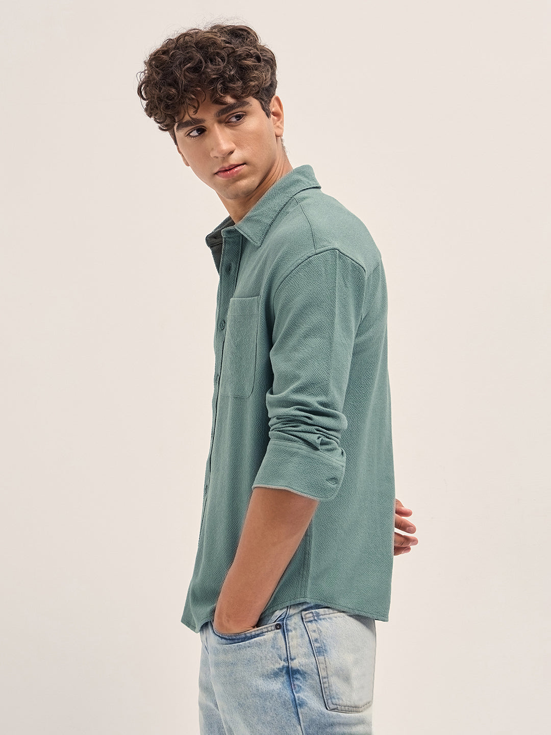 Men Green Woven Textured Relaxed Fit Casual Shirt