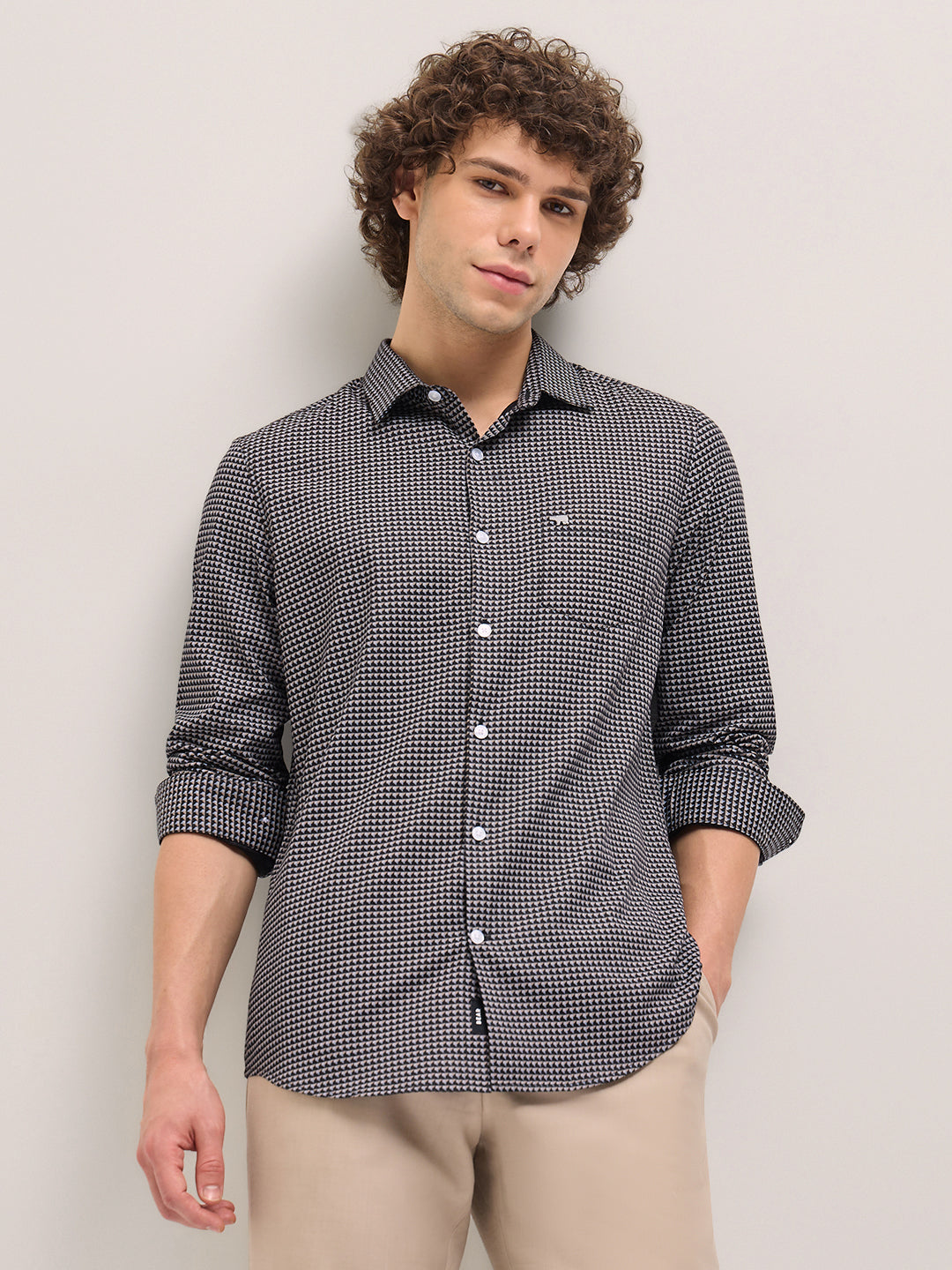 Men Black Geometric Printed Tailored Fit Formal Shirt