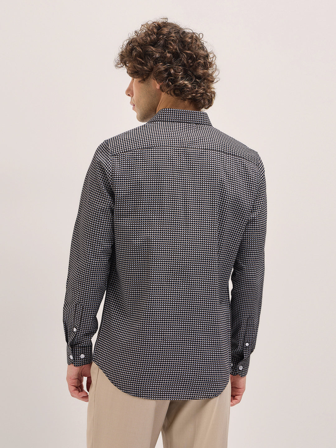 Men Black Geometric Printed Tailored Fit Formal Shirt