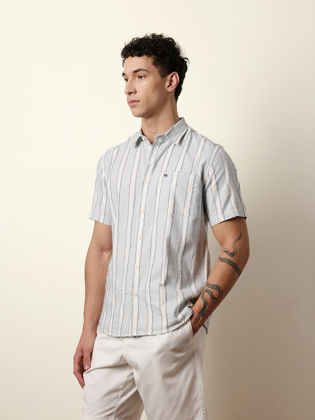 Men Striped Casual Half-Sleeve Shirt