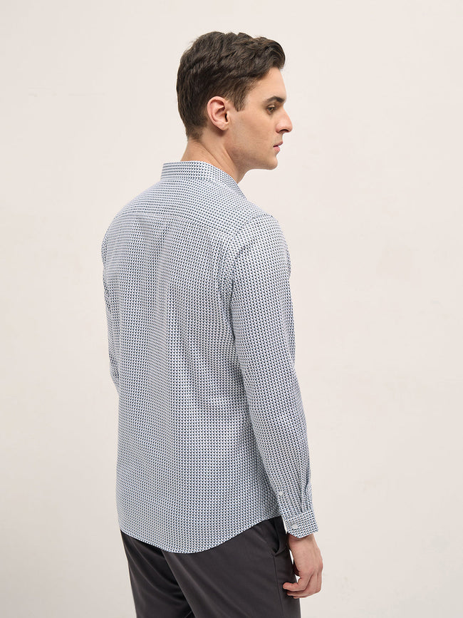 Men WhiteBlue Geometric Printed Tailored Fit Formal Shirt