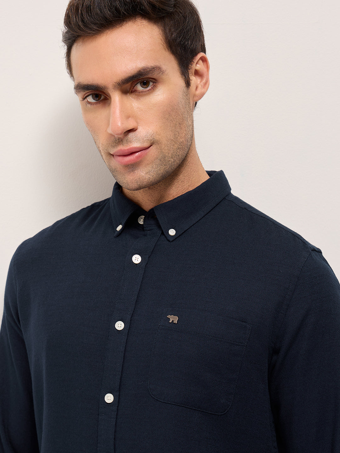 Men Navy Blue Solid Slim Fit Cotton Casual Shirt