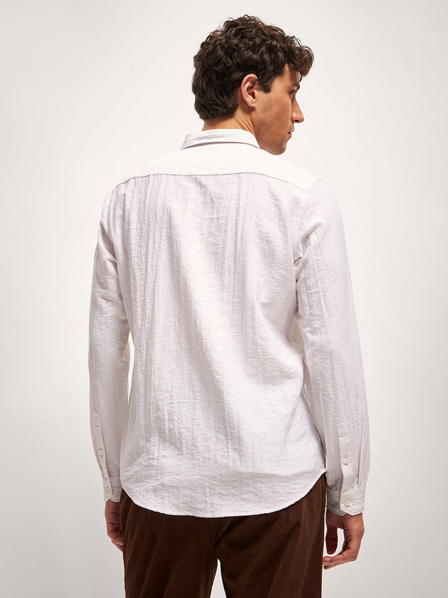 Men White Solid Slim Fit Casual Shirt