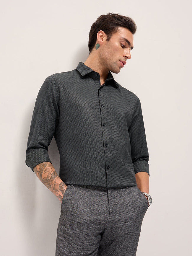 Men Green Woven Design Tailored Fit Formal Shirt