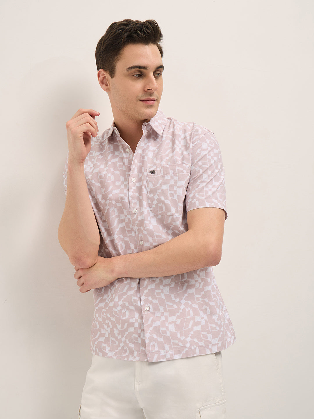Men Pink Geometrical Print Relax Fit Casual Shirt