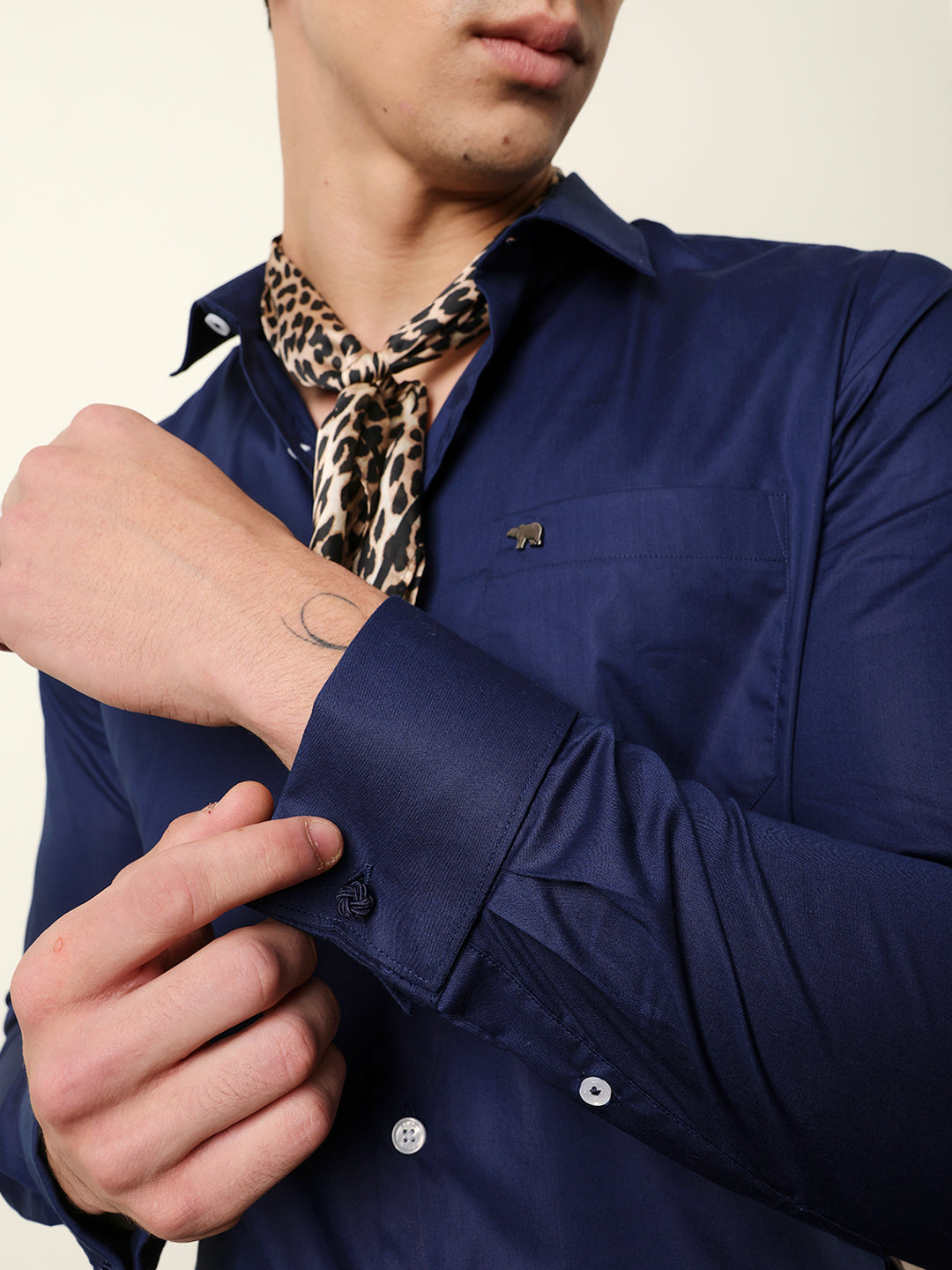 Men Solid Casual Full-Sleeve Shirt