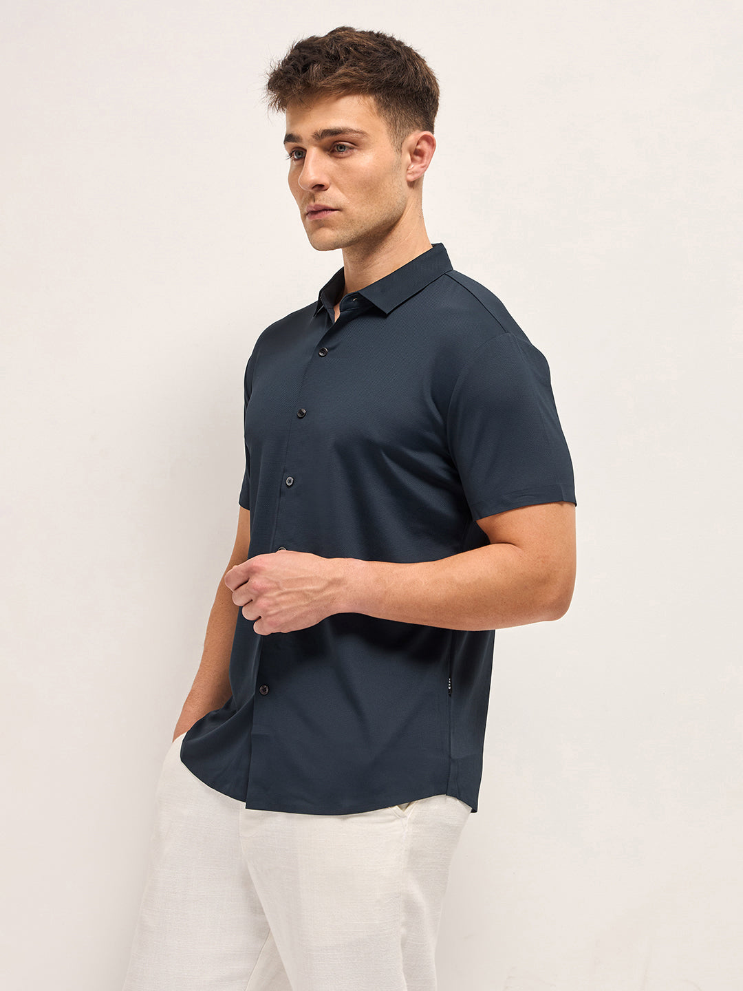 Men Navy Solid Nylon Blend Classic Spread Collar Shirt