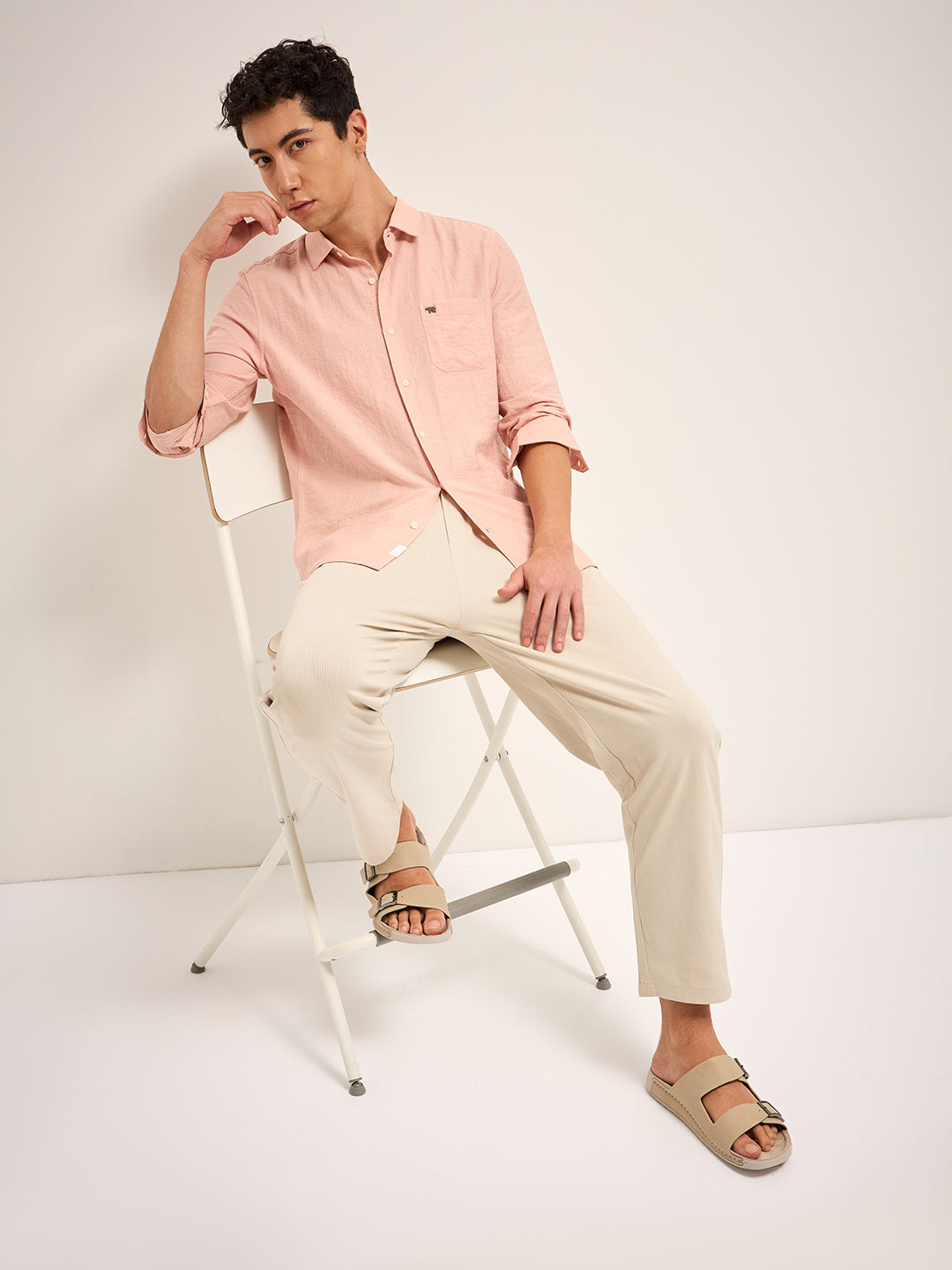 Men Peach Solid Slim Fit Casual Shirt