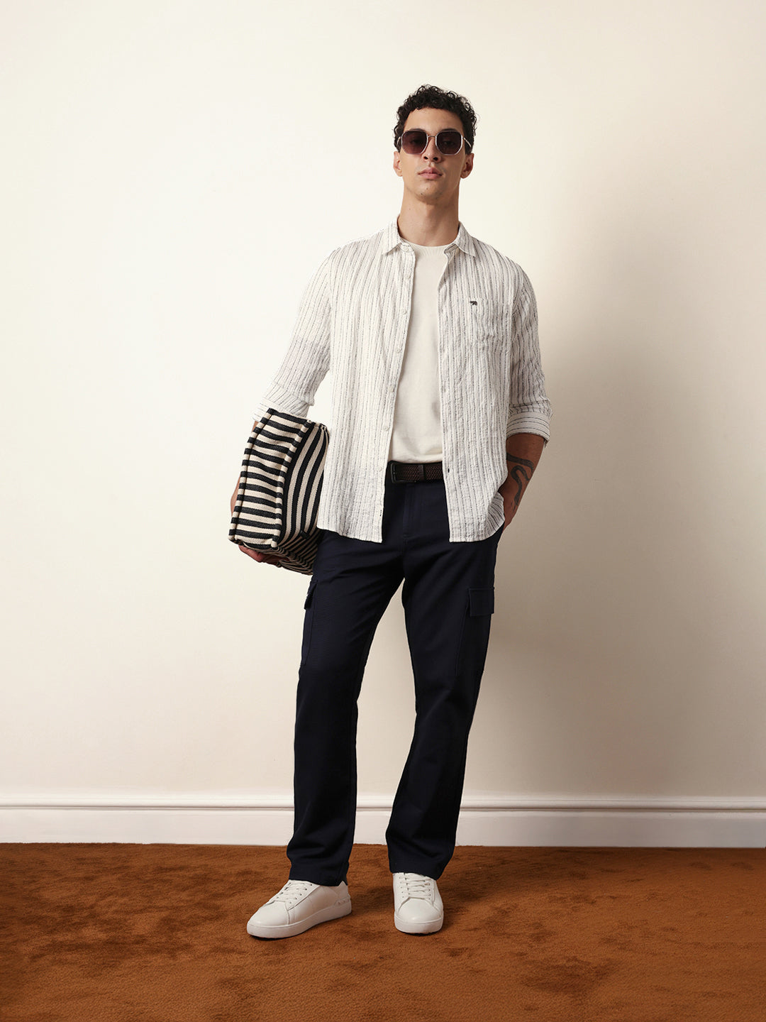 Men Modern Fit Casual Shirt