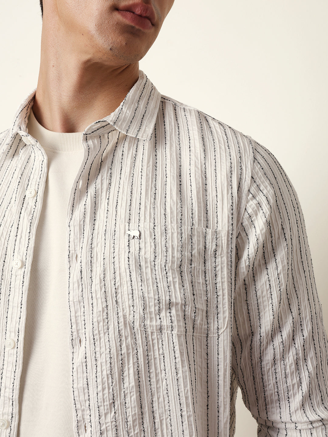 Men Modern Fit Casual Shirt