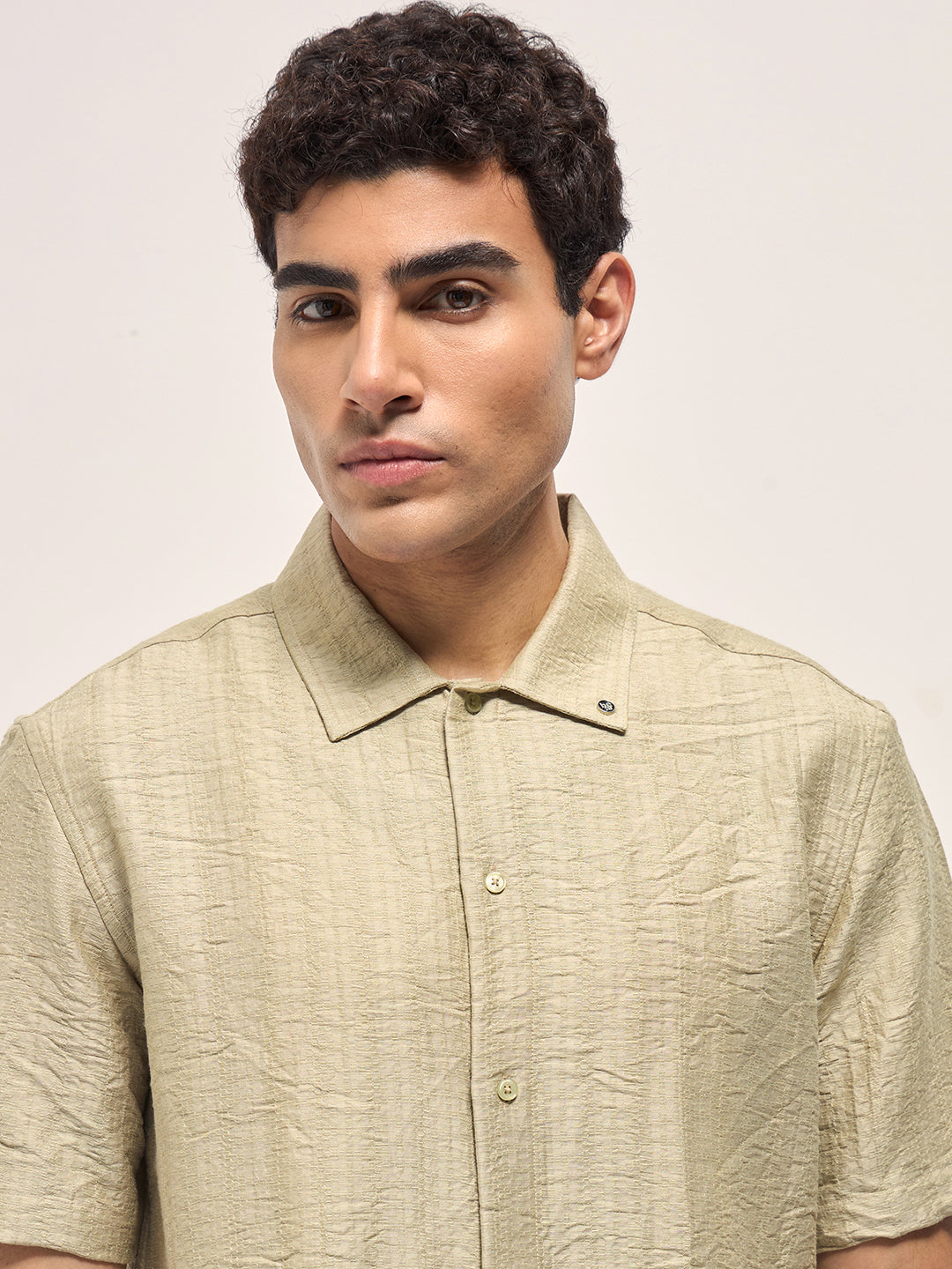 Men Beige Crinkled Textured Regular Fit Half-Sleeve Casual Shirt