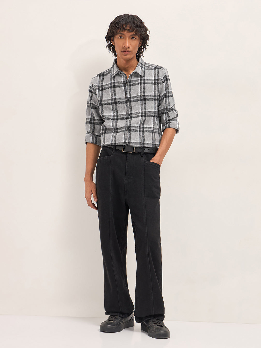 Men Grey Tartan Checked Flannel Slim Fit Casual Shirt