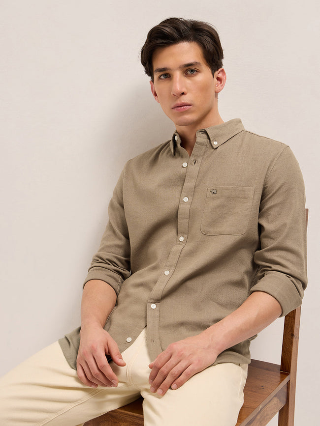 Men Beige Solid Slim Fit Cotton Casual Shirt