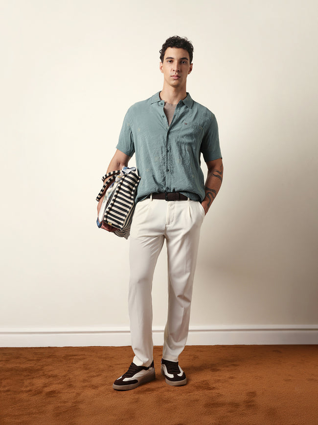 Men Modern Fit Casual Shirt