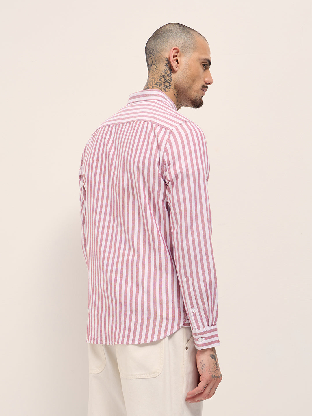 Men Red & White Vertical Stripes Slim Fit Casual Shirt