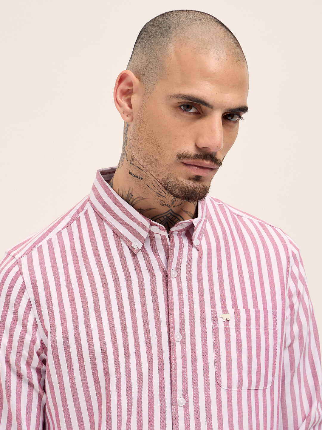 Men Red & White Vertical Stripes Slim Fit Casual Shirt