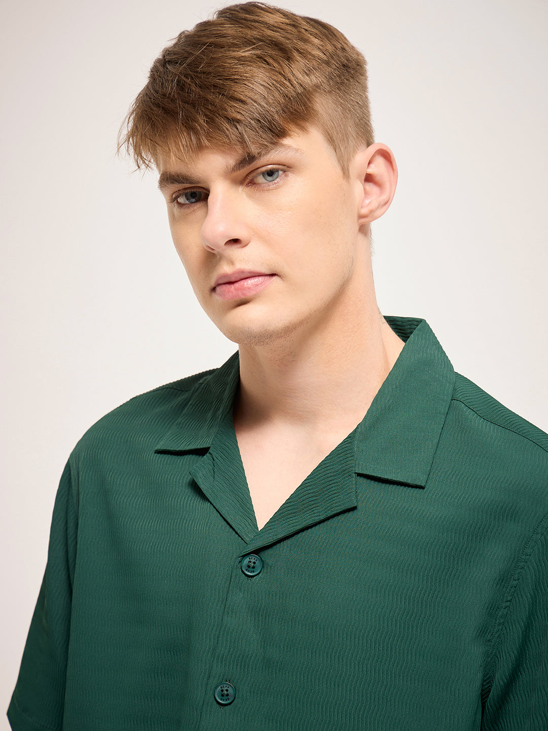 Men Green Self Design Regular Fit Casual Shirt