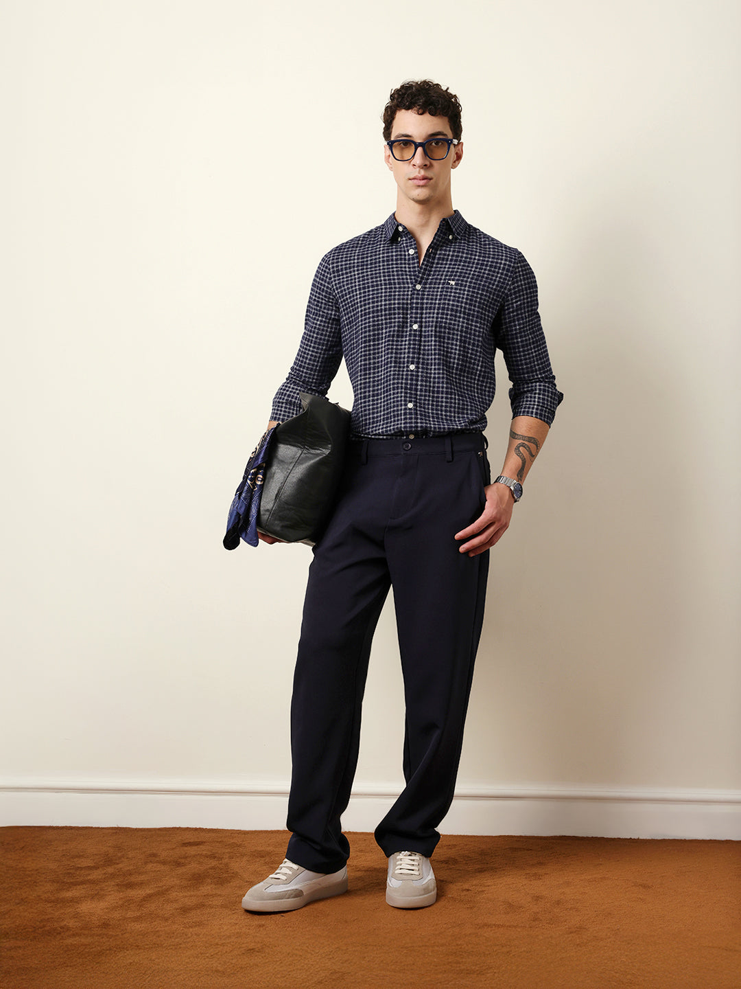 Men Checked Casual Full-Sleeve Shirt