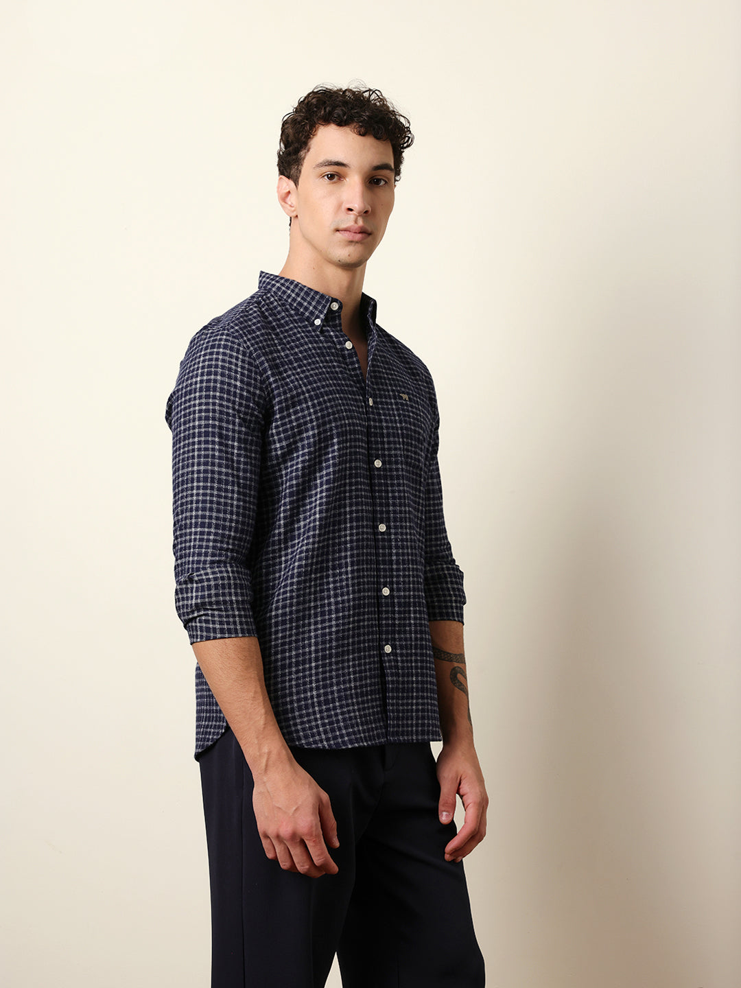 Men Checked Casual Full-Sleeve Shirt