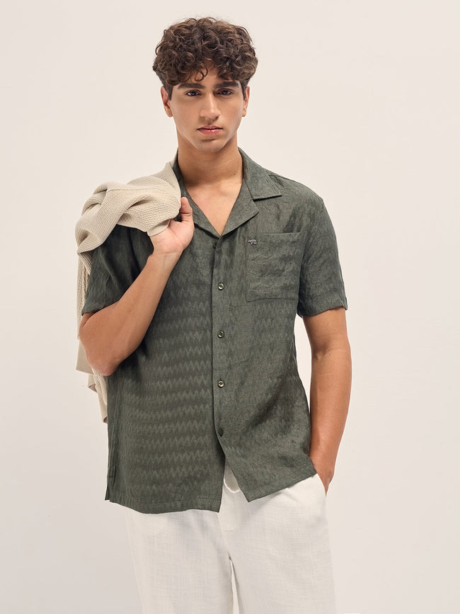 Men Olive Zigzag Textured Weave Relaxed Fit Half Sleeve Casual Shirt