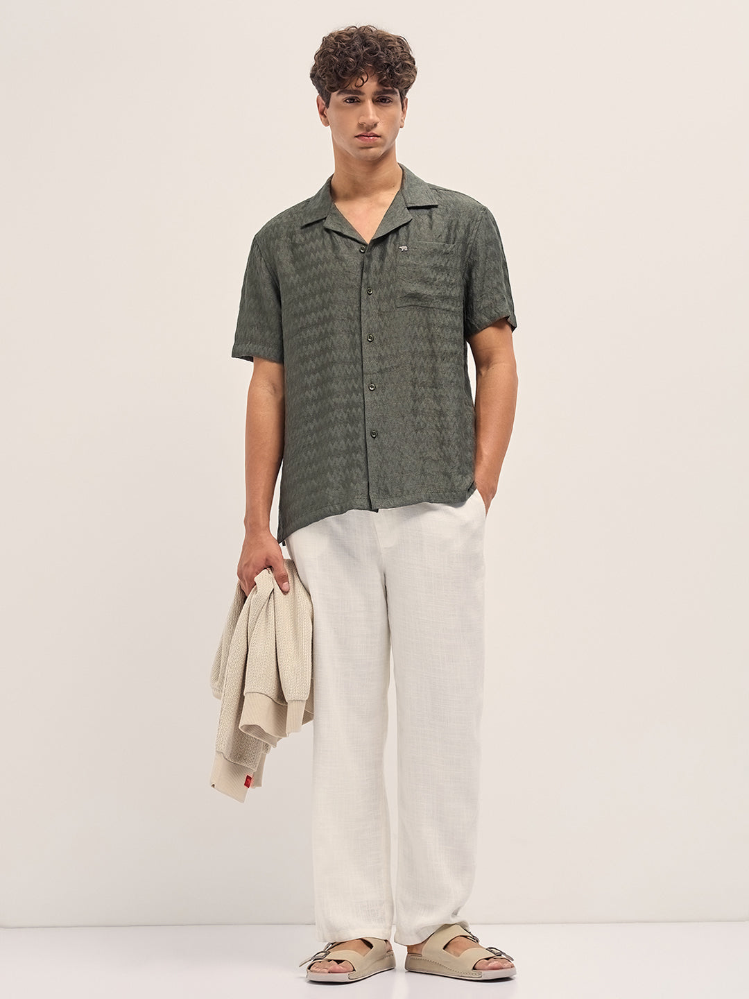 Men Olive Zigzag Textured Weave Relaxed Fit Half Sleeve Casual Shirt