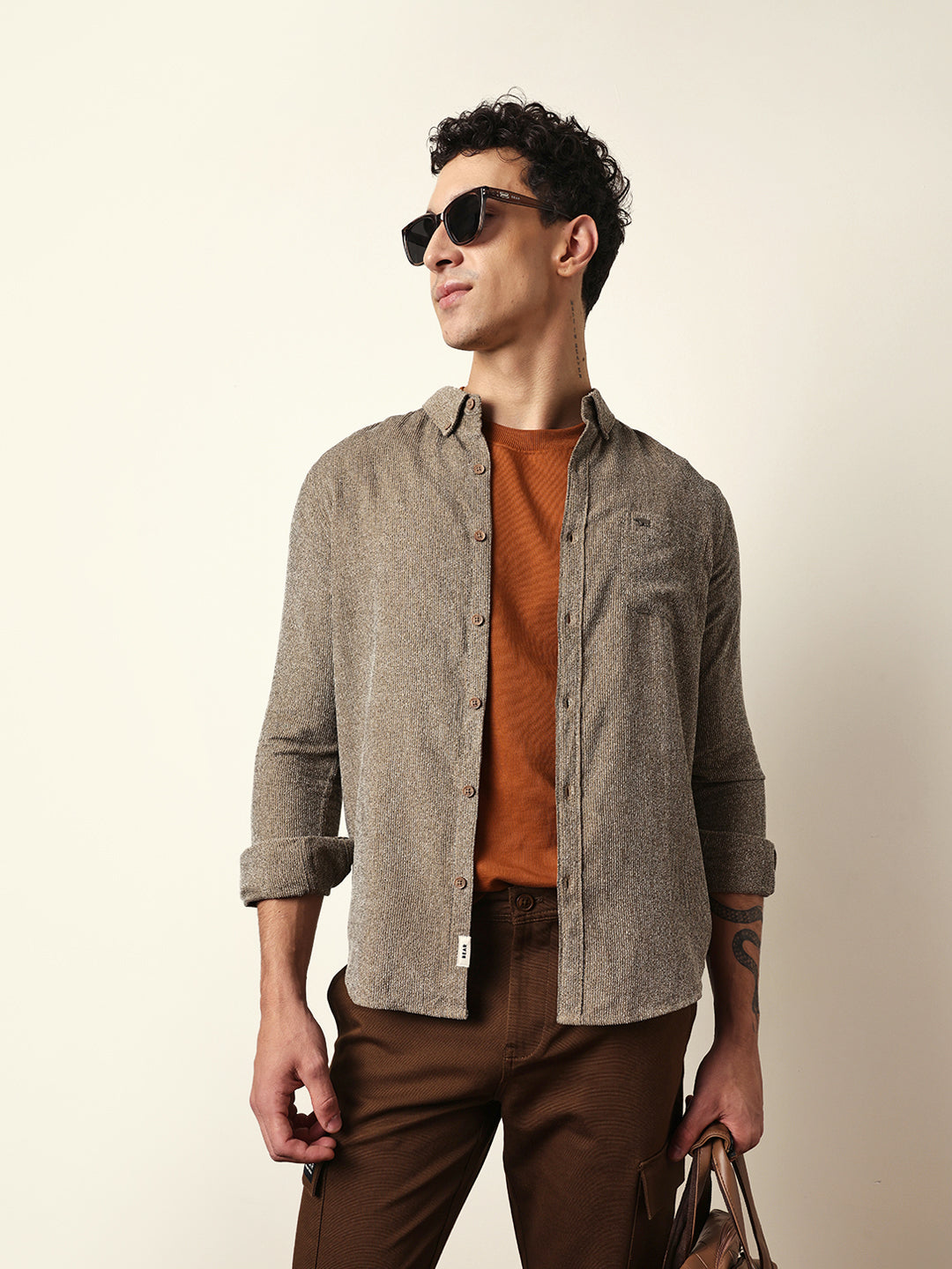 Men Modern Fit Casual Shirt
