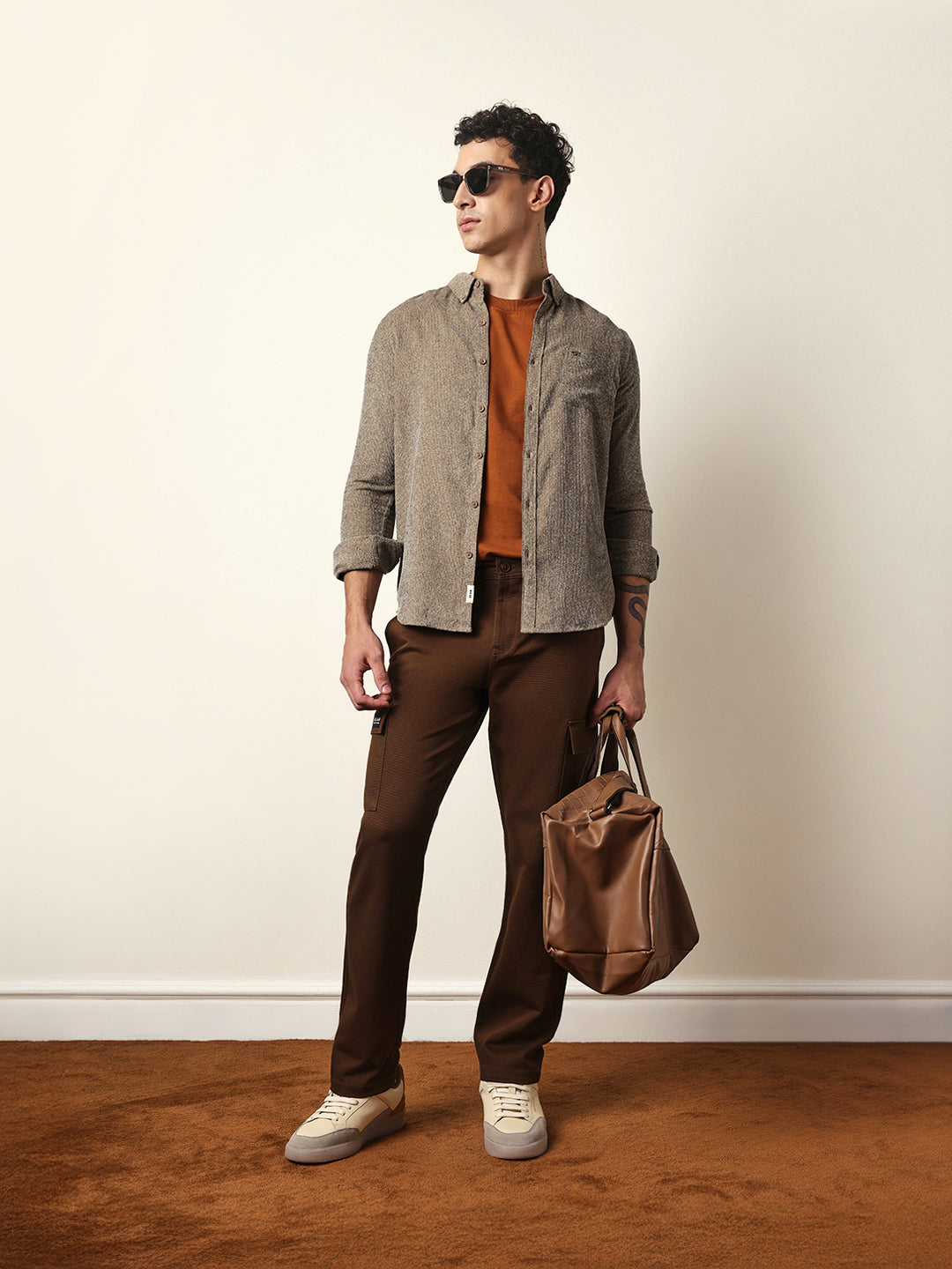 Men Modern Fit Casual Shirt