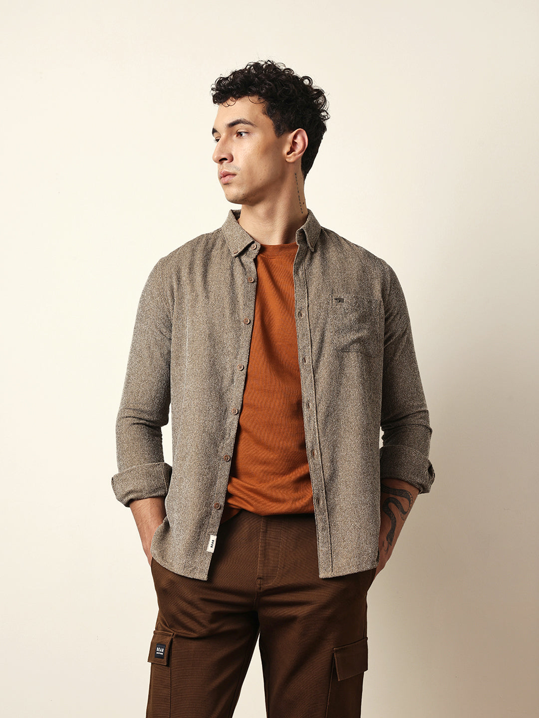 Men Modern Fit Casual Shirt