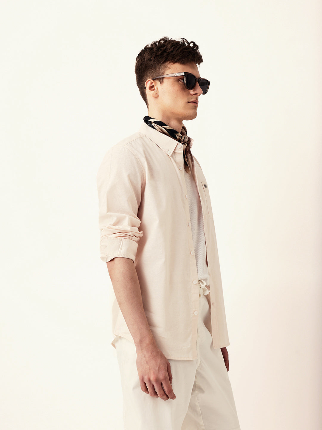 Men Casual Solid Button-Down Shirt