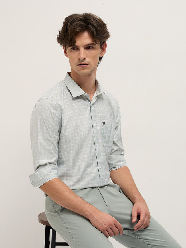 Men Light Green Checked Tailored Fit Formal Shirt.