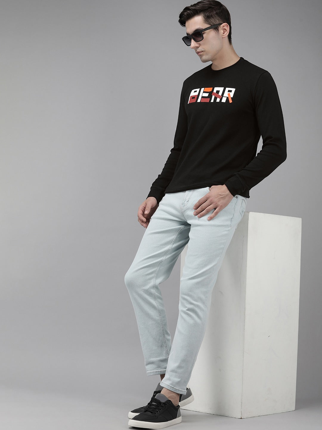 Men Ardor Edition Black Slim Fit Printed Pure Cotton Sweatshirt