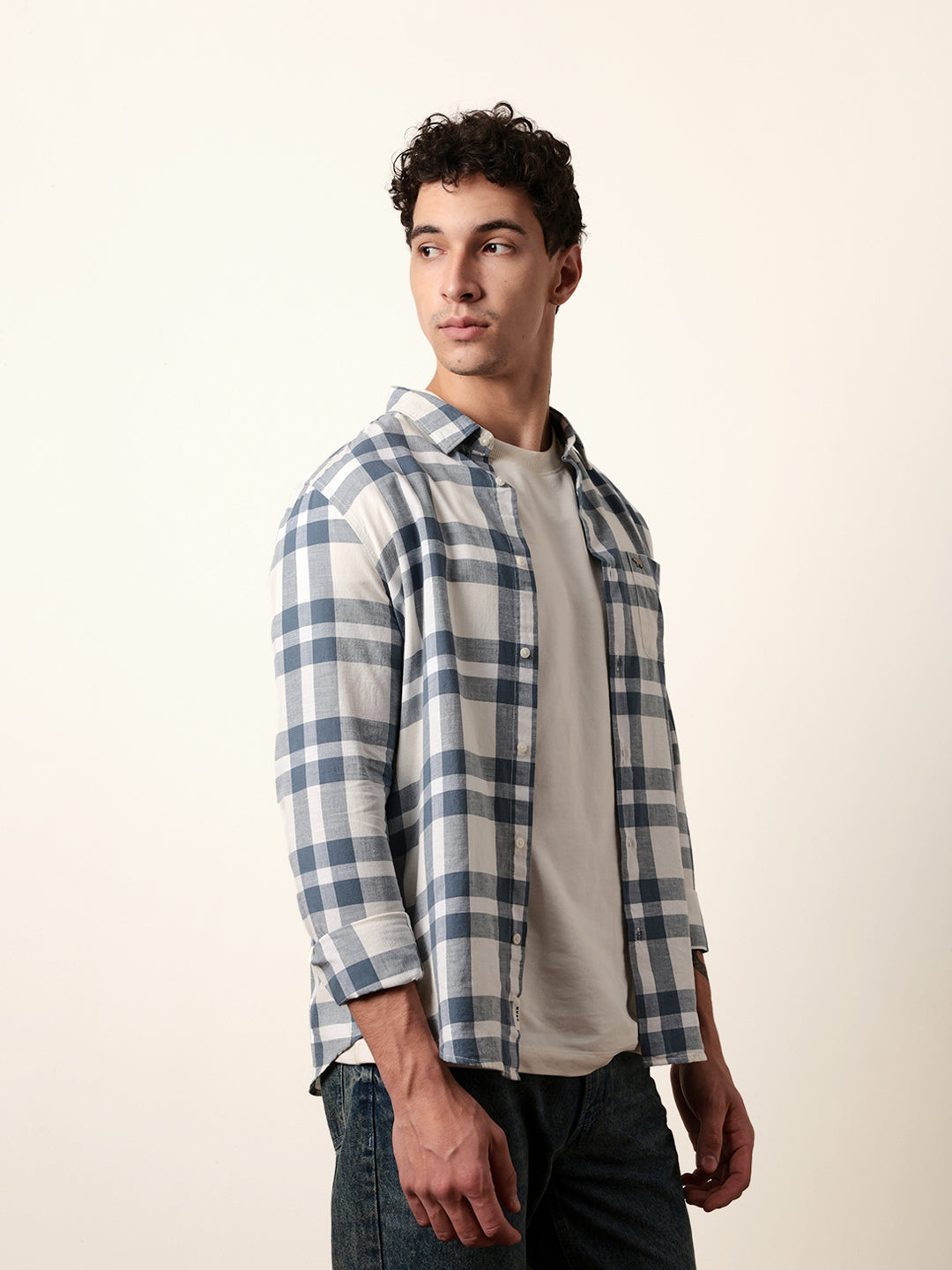 Men Checked Casual Full-Sleeve Shirt