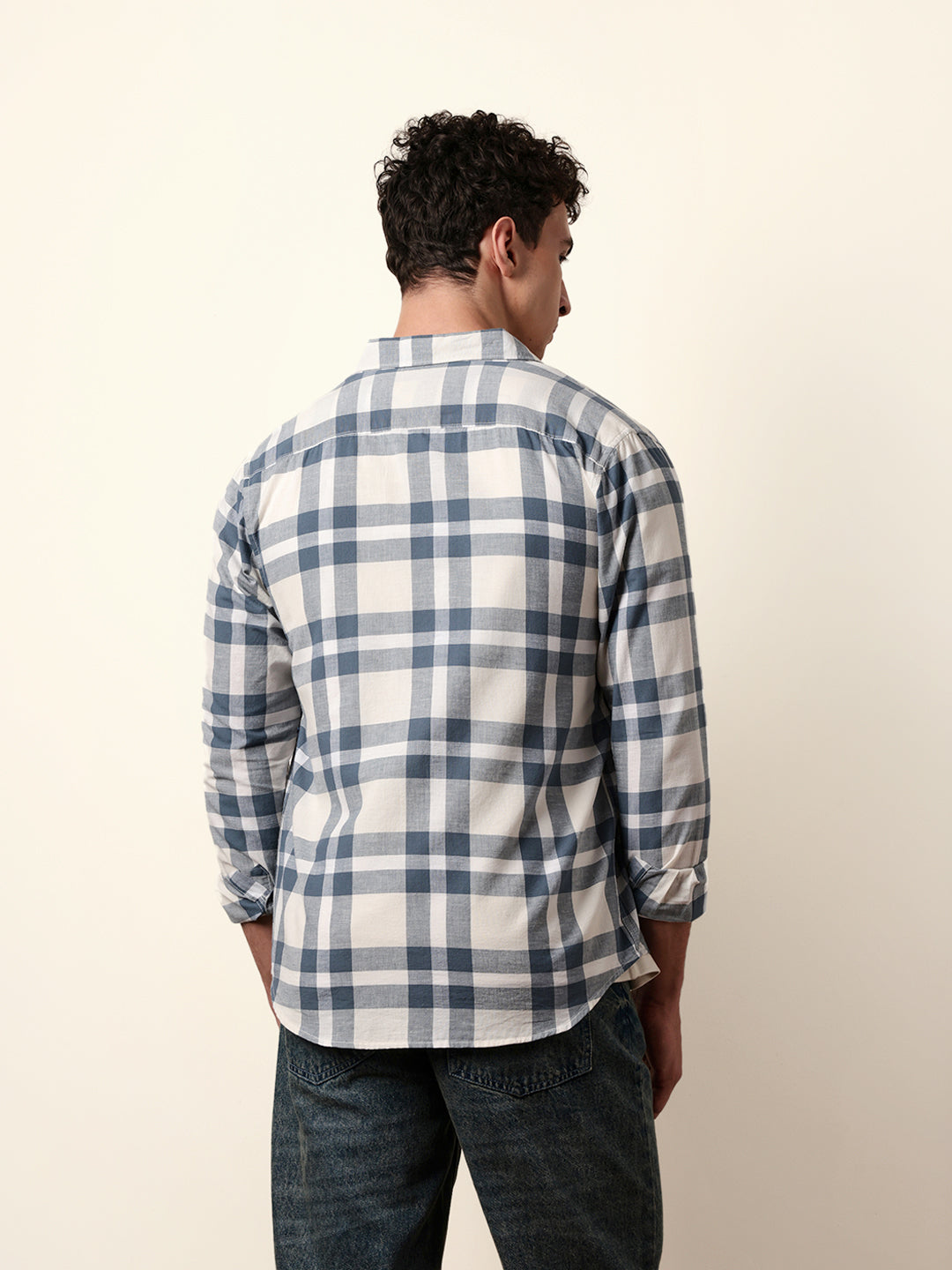 Men Checked Casual Full-Sleeve Shirt