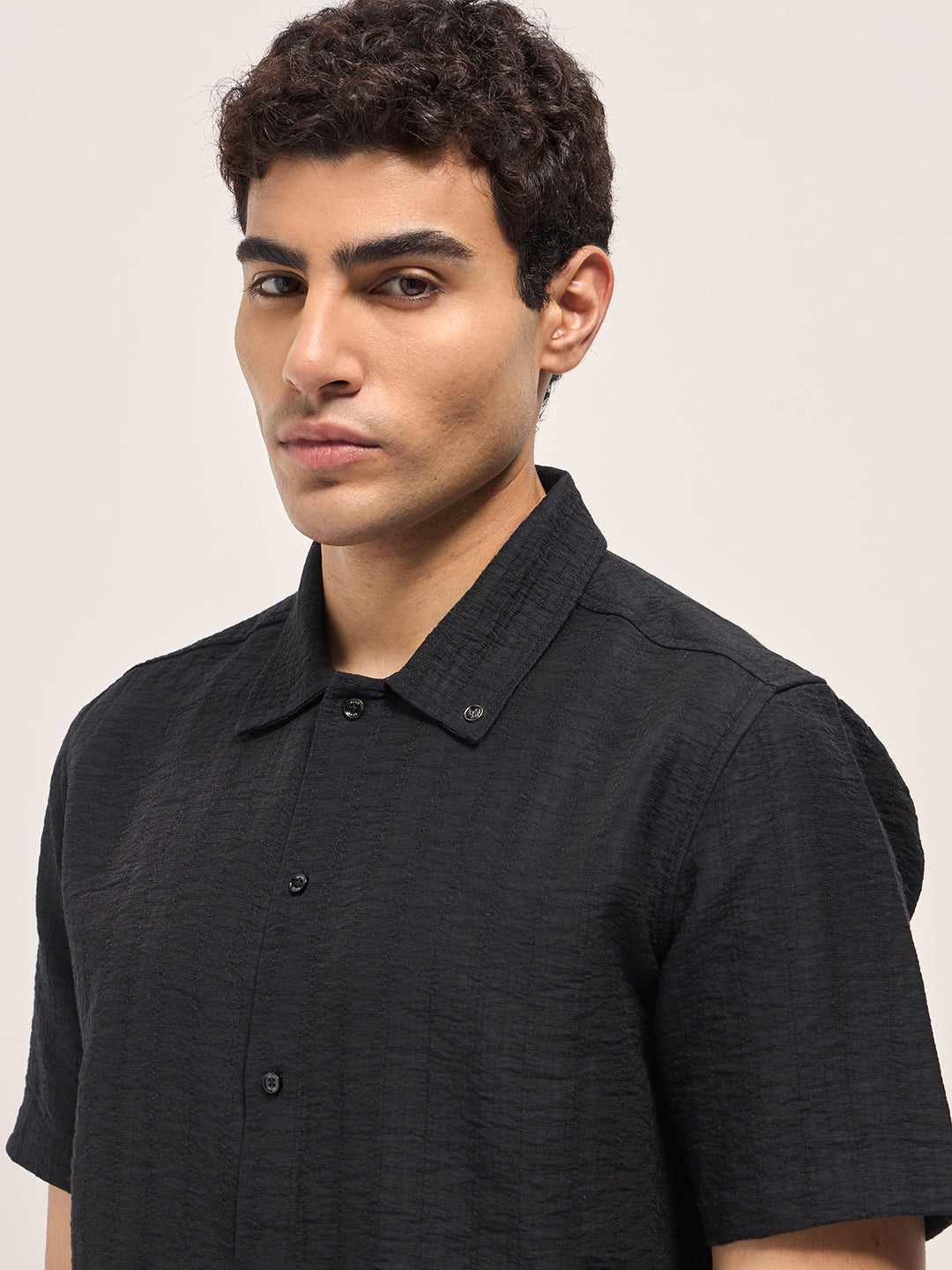 Men Black Crinkled Textured Regular Fit Half-Sleeve Casual Shirt