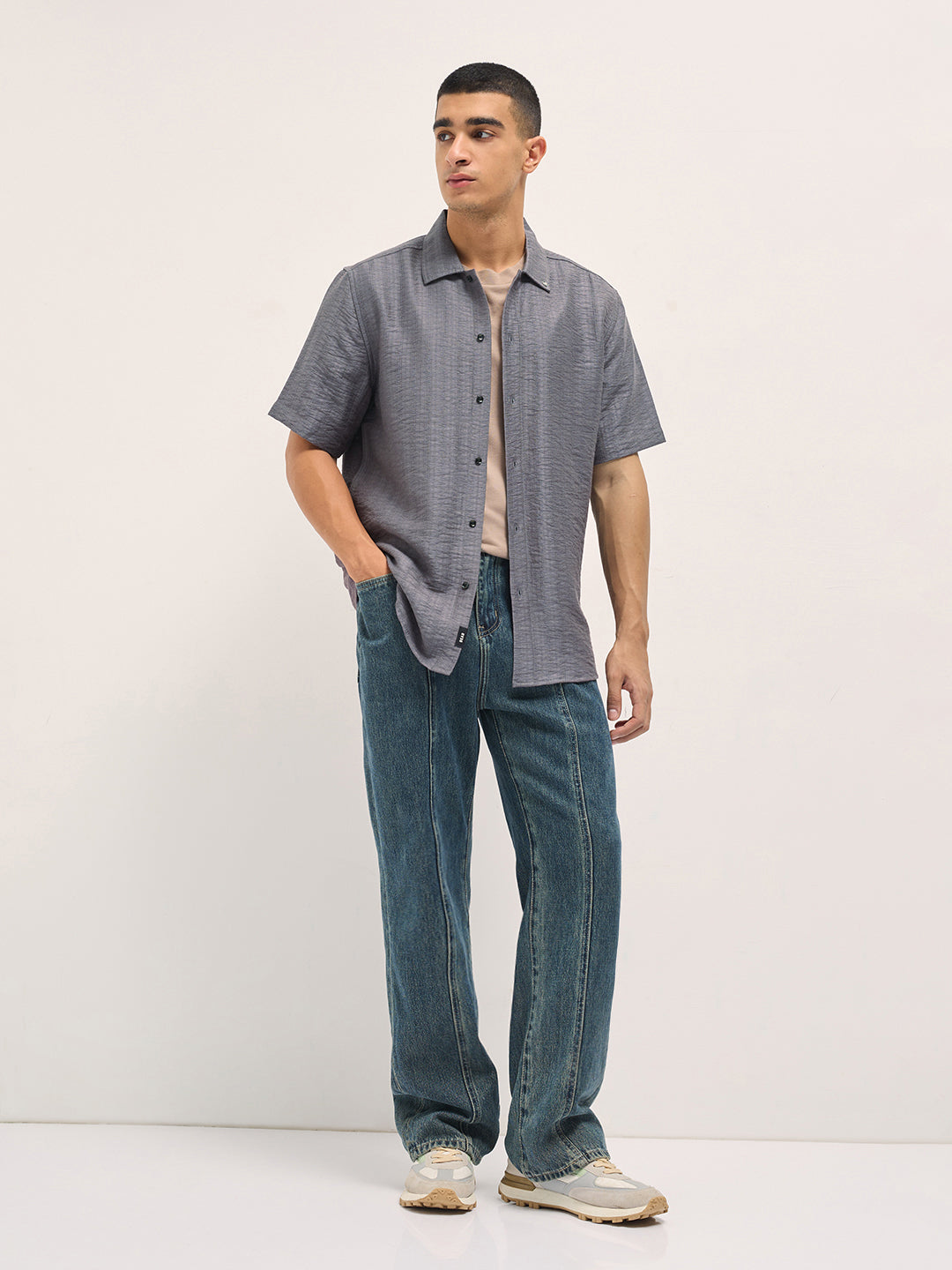 Men Grey Crinkled Textured Regular Fit Half-Sleeve Casual Shirt