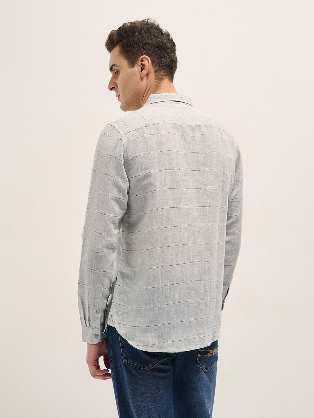 Men Light Grey Horizontal Stripes Slim Fit Casual Shirt