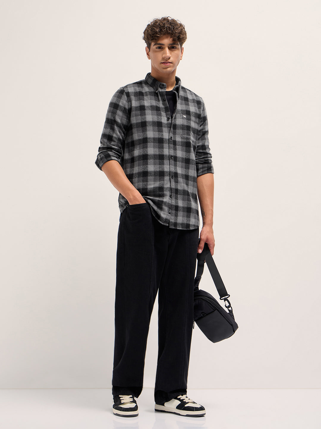 Men Grey and Black Flannel Check Slim Fit Casual Shirt