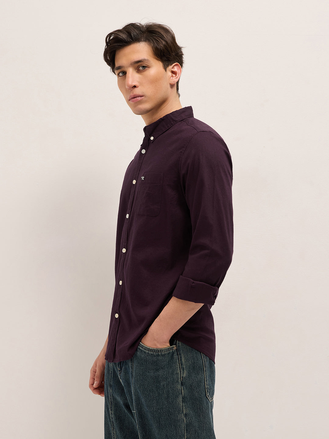 Men Maroon Cotton Solid Slim Fit Casual Shirt