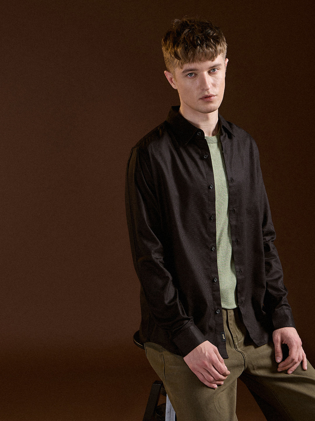 Men Black Geometric Textured Slim Fit Casual Shirt