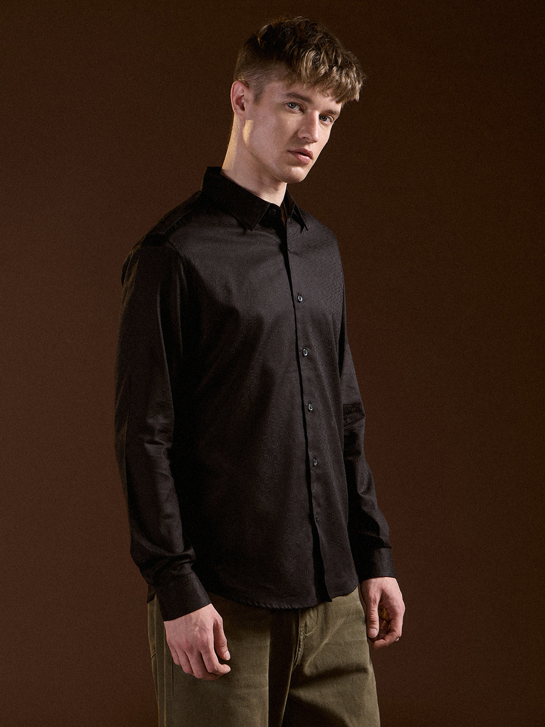 Men Black Geometric Textured Slim Fit Casual Shirt