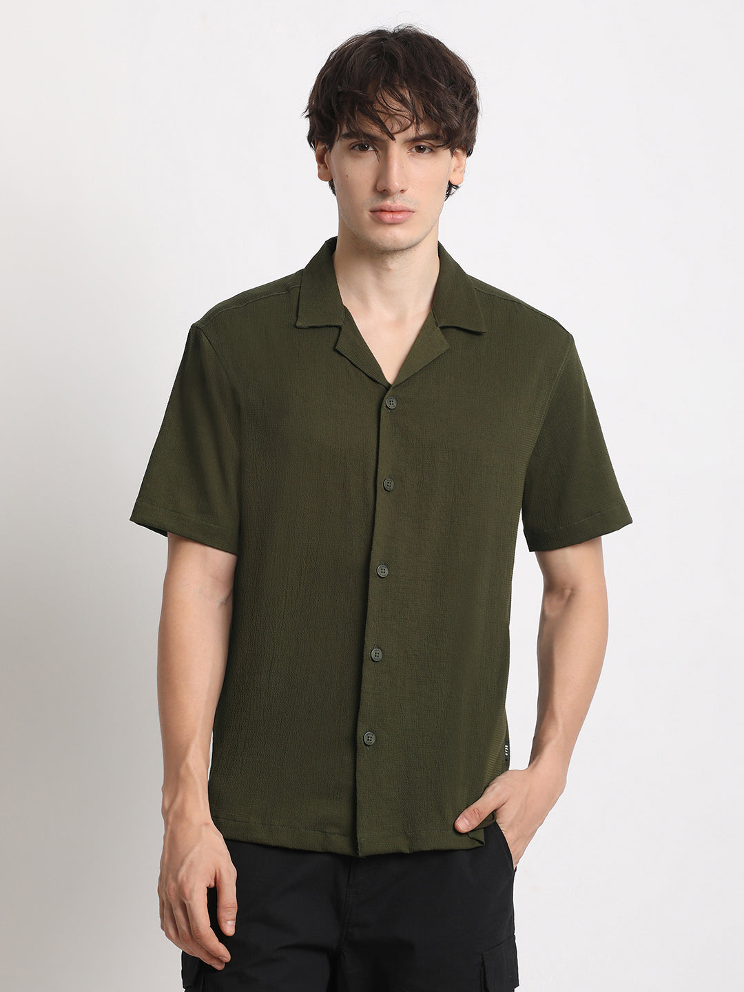 Men  Green Solid Regular Fit Casual Shirt