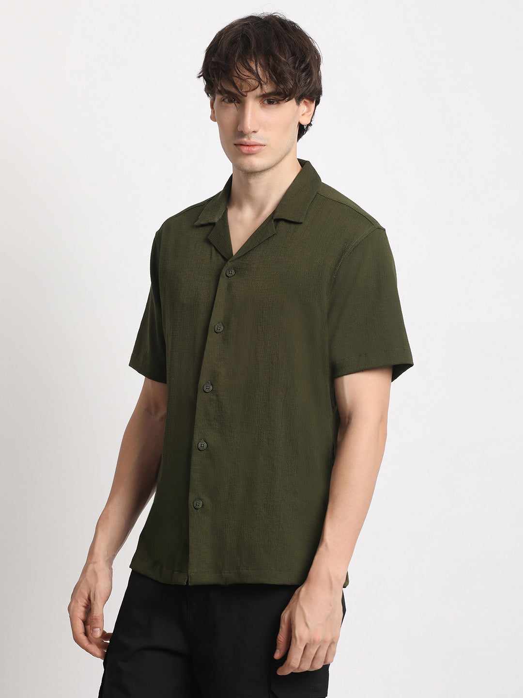 Men  Green Solid Regular Fit Casual Shirt