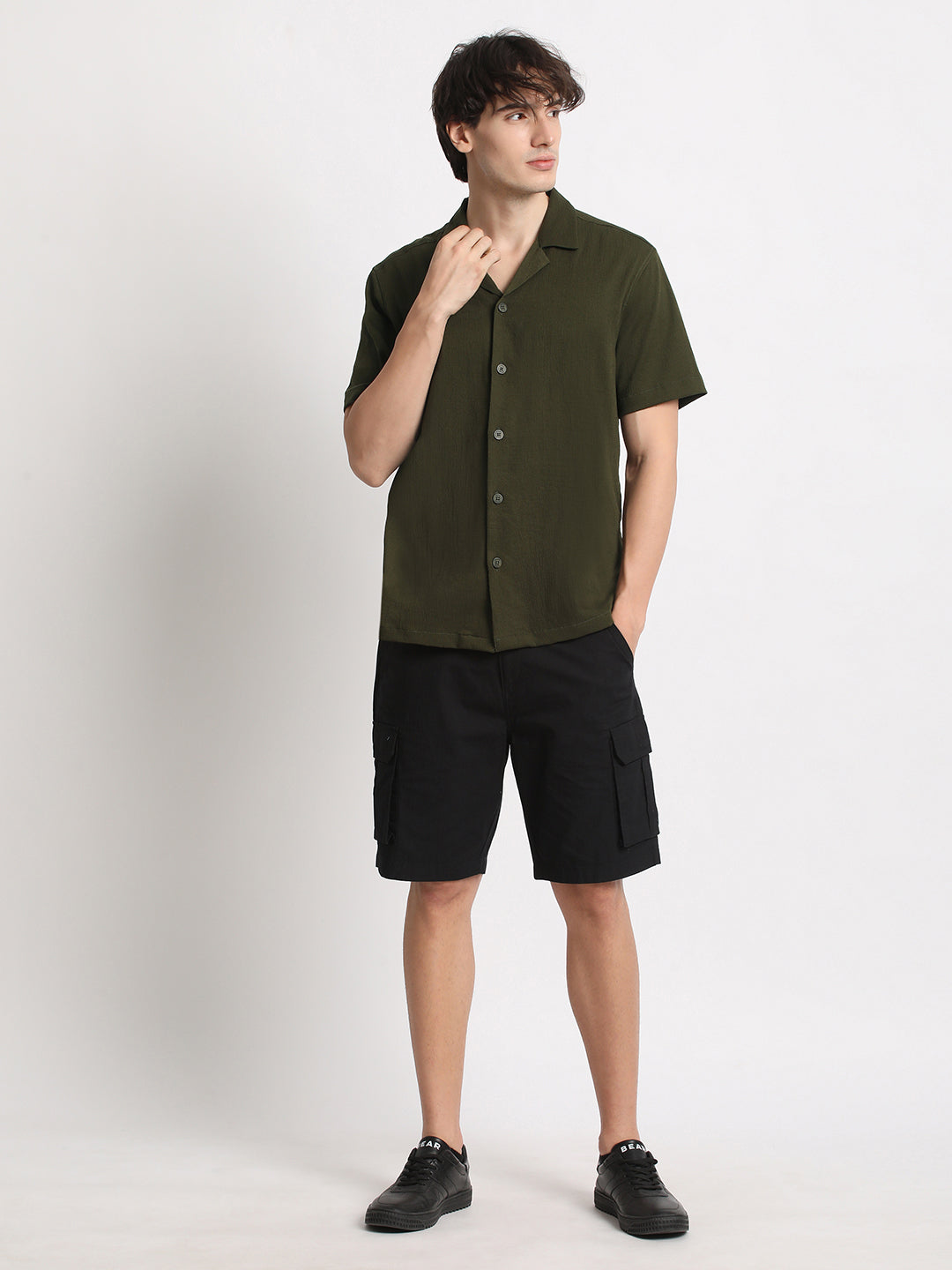 Men  Green Solid Regular Fit Casual Shirt