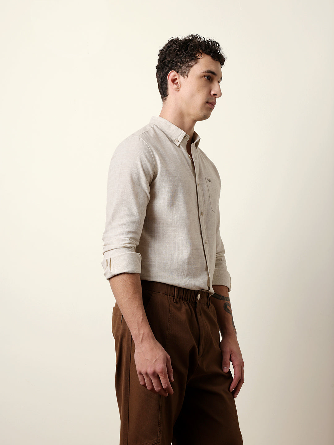 Men Solid Casual Full-Sleeve Shirt