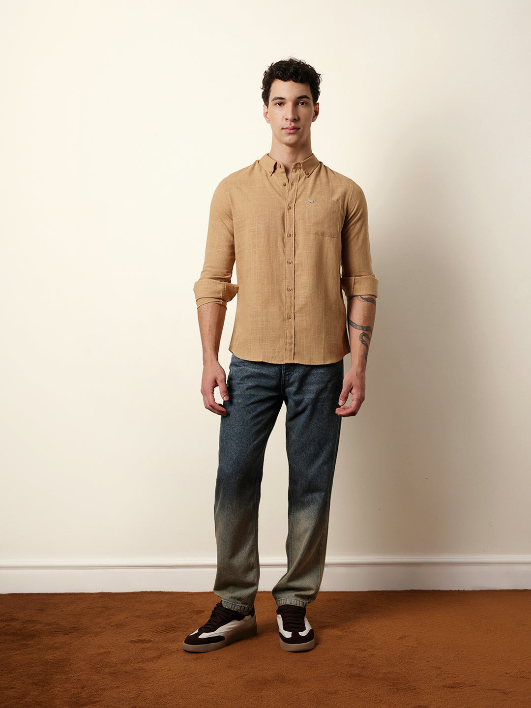 Men Solid Casual Full-Sleeve Shirt