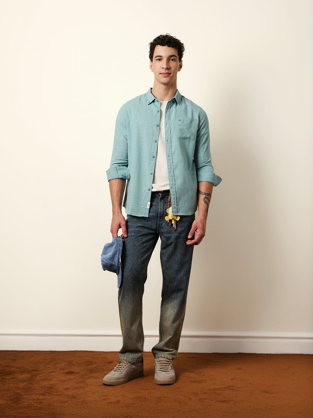 Men Solid Casual Full-Sleeve Shirt