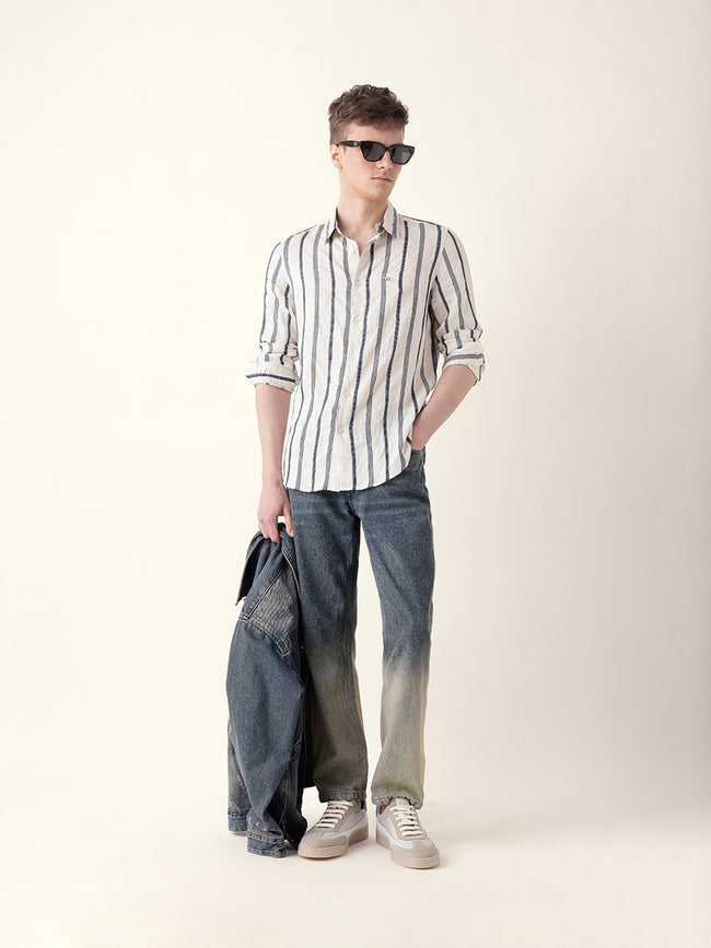 Men Casual Vertical Stripe Shirt