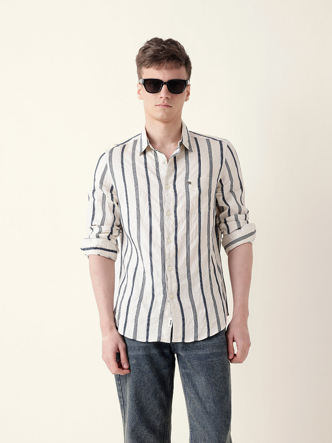 Men Casual Vertical Stripe Shirt