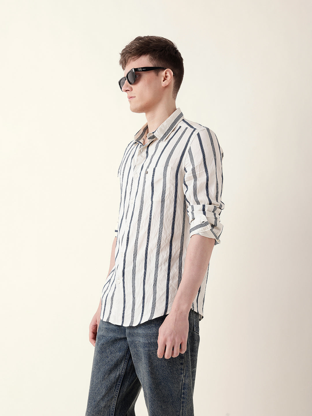 Men Casual Vertical Stripe Shirt