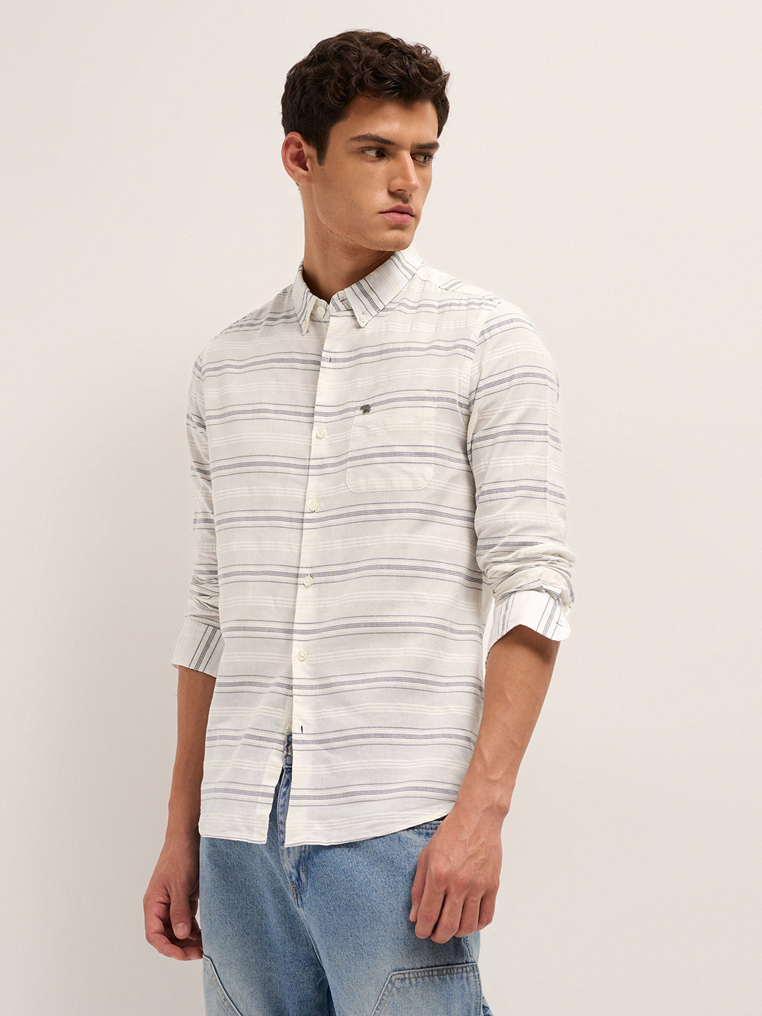 Men Pure Cotton Woven Striped Casual Shirt